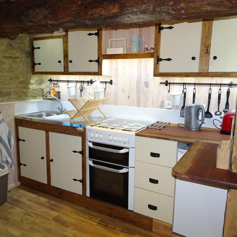 La porcherie Villa Hellean Esterno foto