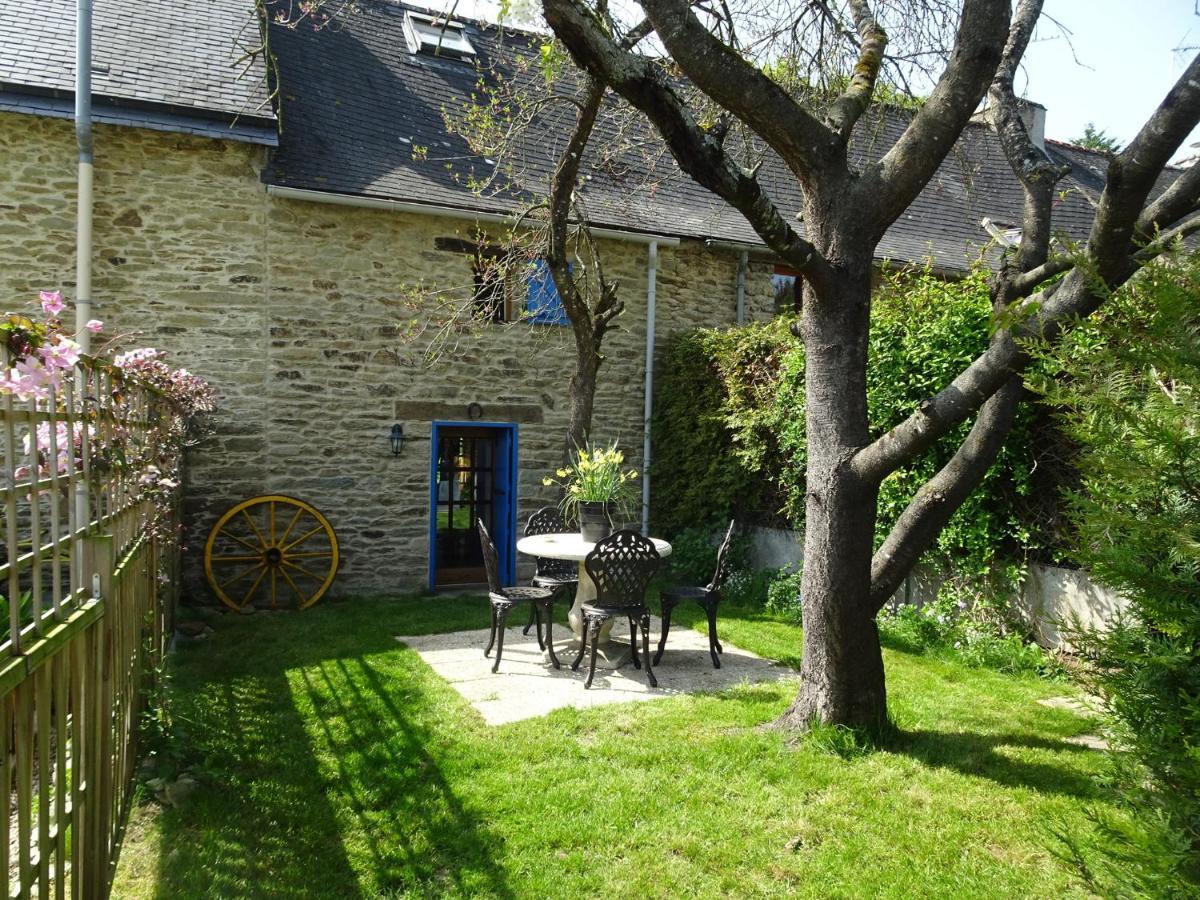 La porcherie Villa Hellean Esterno foto